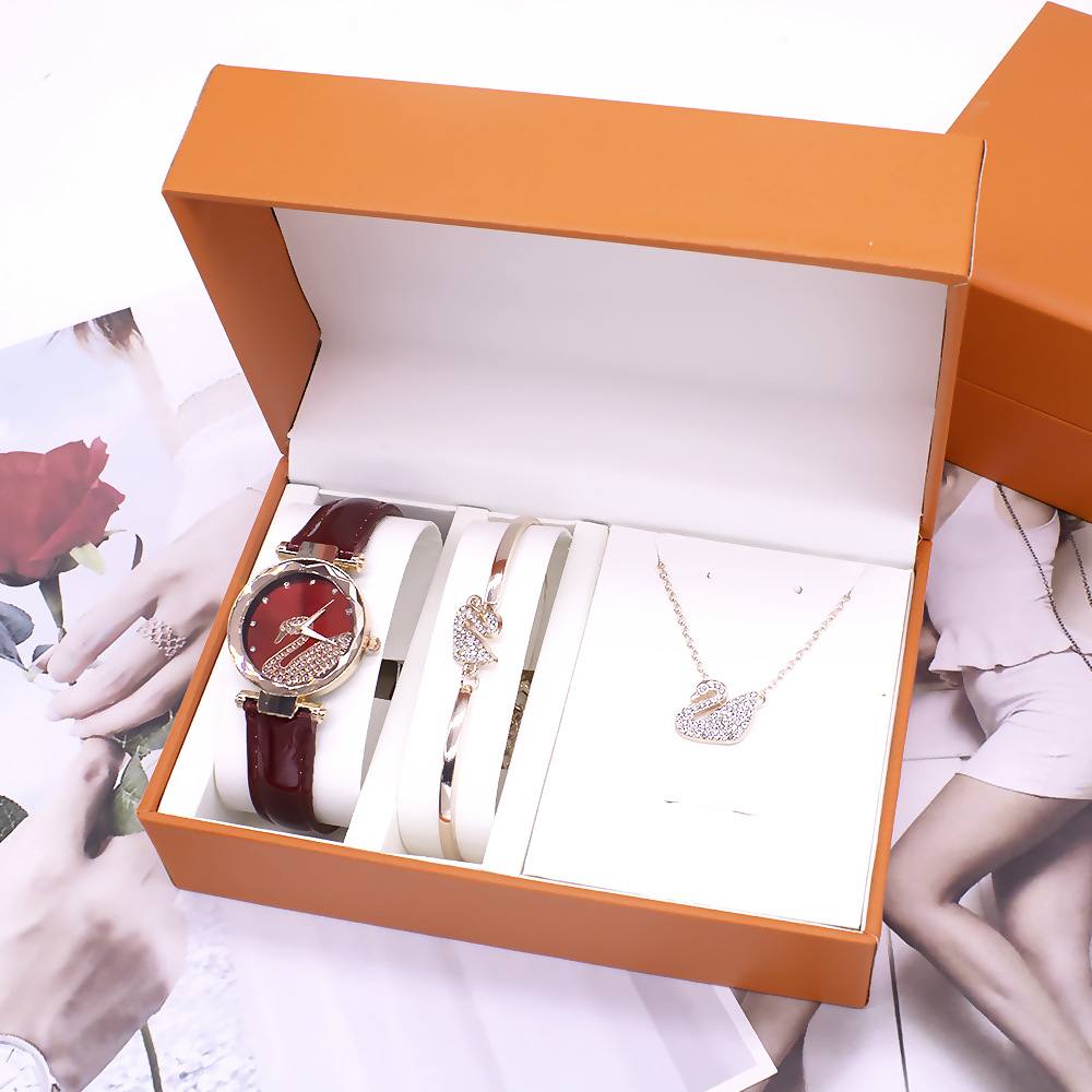 5pcs / set reloj de pulsera nuevo reloj de pulsera damas collar conjunto de comercio exterior reloj de cuarzo conjunto de cinco piezas