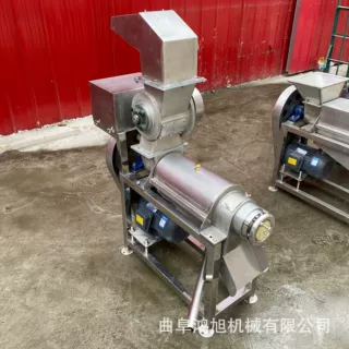 304不锈钢生姜汁挤压榨汁机 大型工业毛桃去核打浆机 破碎出汁机