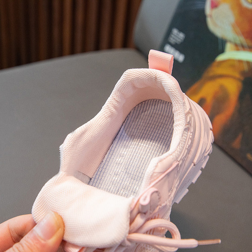 Girls Shoes 2024 Spring Children's Sports Shoes Mesh Breathable Little Girls Shoes Non-Slip Boys Casual Running Shoes