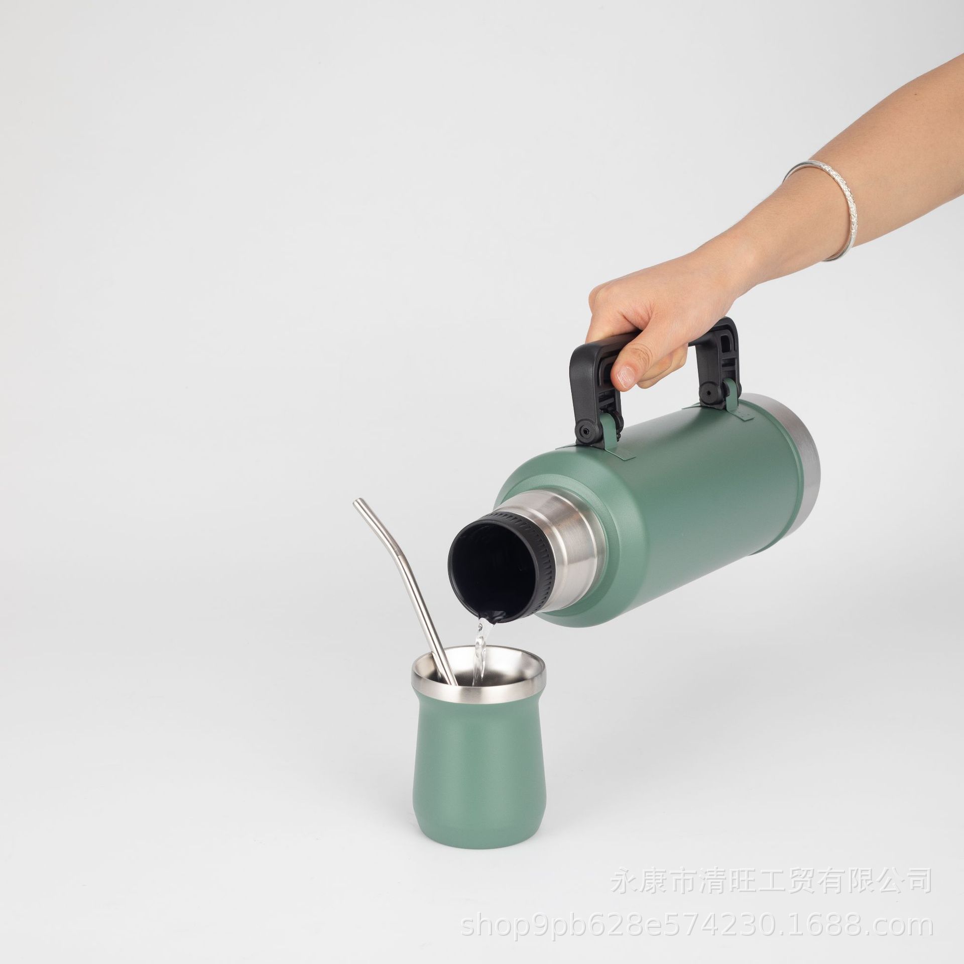 Botella térmica de viaje acero inoxidable gran capacidad deportiva exterior con mango portátil Amazon