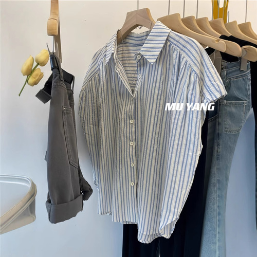 Women's Summer 2025 New French Retro Vibe Short-Sleeve Shirt with Striped Shoulder Design - Slimming Top