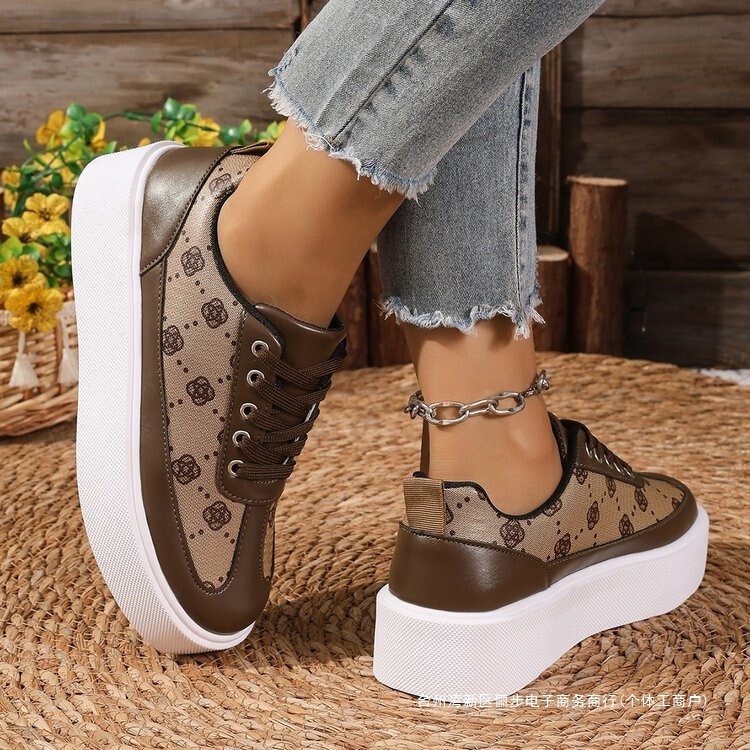 Large Size British Style 2026 Spring-Winter-Autumn New Loafers Versatile Stylish Chunky Heel Trendy Retro Leather Shoes Large Size British Style 2026 Spring-Winter-Autumn New Loafers Versatile Stylish Chunky Heel Trendy Retro Leather Shoes