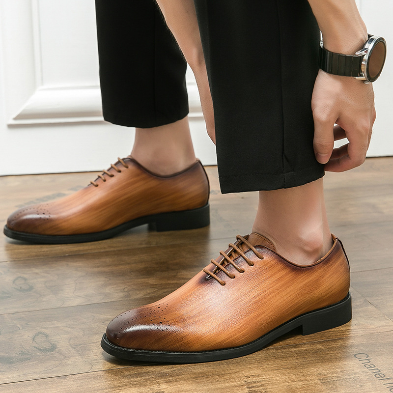 Zapatos de cuero a rayas de sasafrás de gran tamaño transfronterizos para hombre 38-47 talla Brock ropa formal de negocios zapatos de cuero de moda para hombre británico