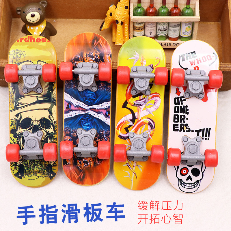 Large Finger Scooter 14cm Finger Skateboard Fingertip Dance Extreme Finger Sports Toy Plastic Finger Skateboard