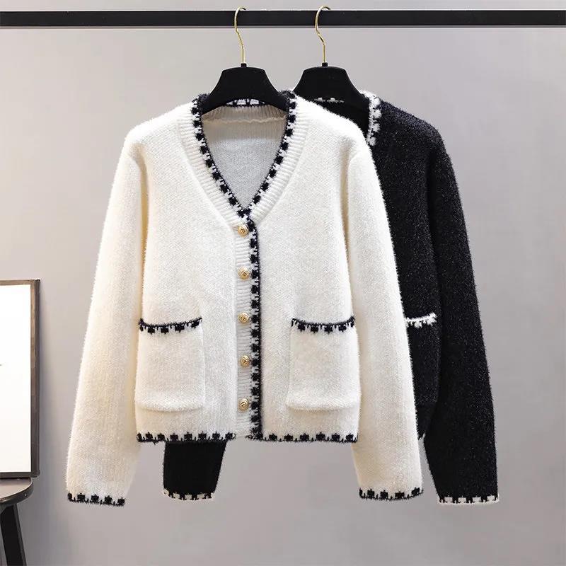 Xiaoxiang style knitted cardigan 2023 autumn and winter new item, chenille mink fur V-neck sweater women's coat_voghion.com