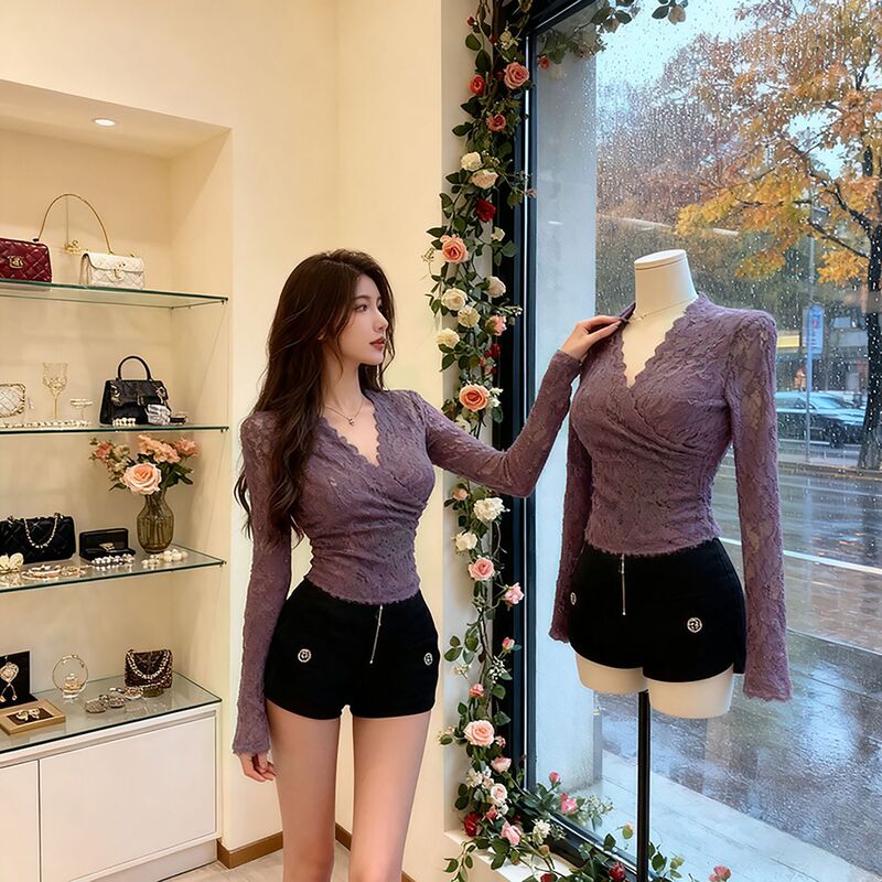 Pure Lust Elegant V-Neck Crocheted Lace Shirt for Women in Autumn and Winter Sexy Outer Wear Slim Fit Inner Long-Sleeved T-Shirt Short Top