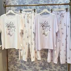 ふわふわアイスクリーム猫リボン漫画甘いプリント丸首半袖長ズボン女性パジャマ家服セット
