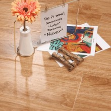 强化复合木地板卧室防水耐磨金刚板12mm家用工程环保地板厂家直销