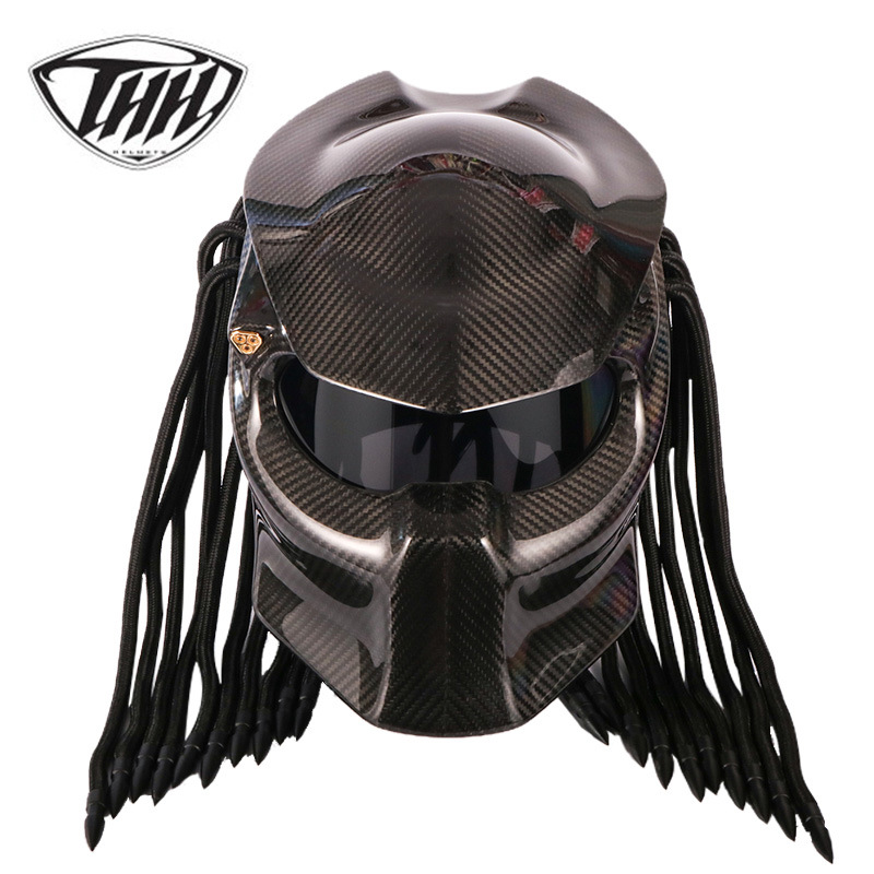 Casco transfronterizo personalidad cubierta completa Iron Warrior fibra de carbono casco de forma especial motocicleta retro hombres y mujeres coche deportivo casco completo