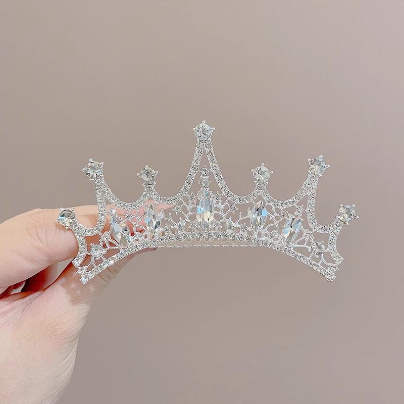 Niños diamante de perla corona cabello para mujeres 2025 nuevo pein exquisito princesa rendimiento de cumpleaños pein adornamiento