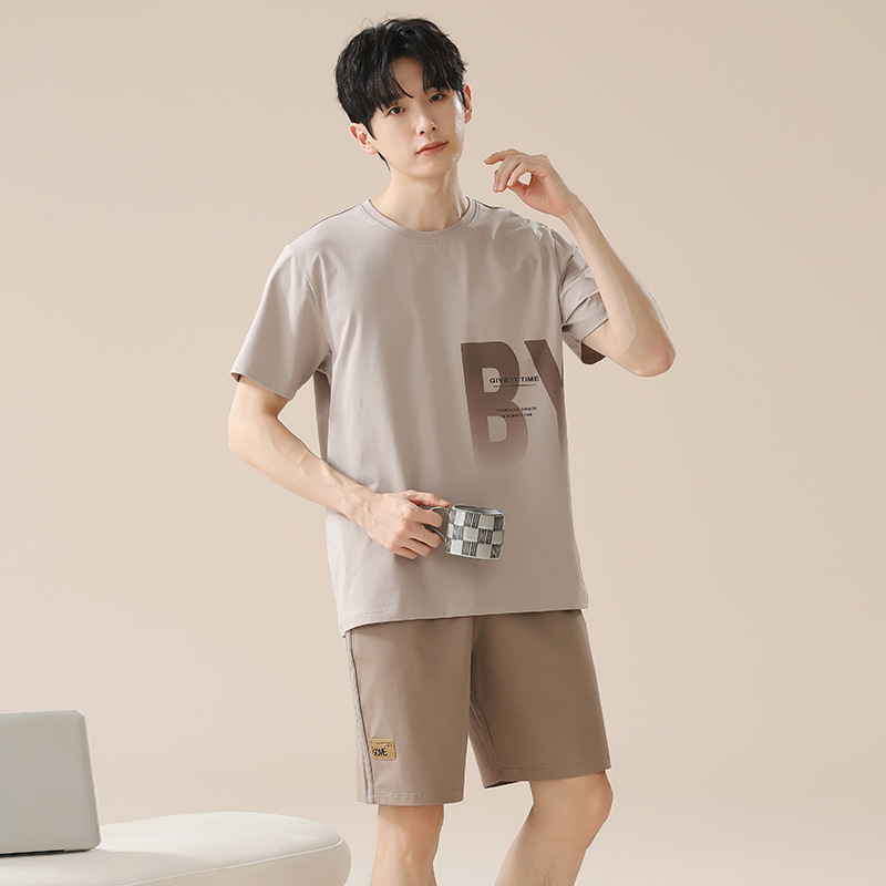 72102 # 빨간색 회색