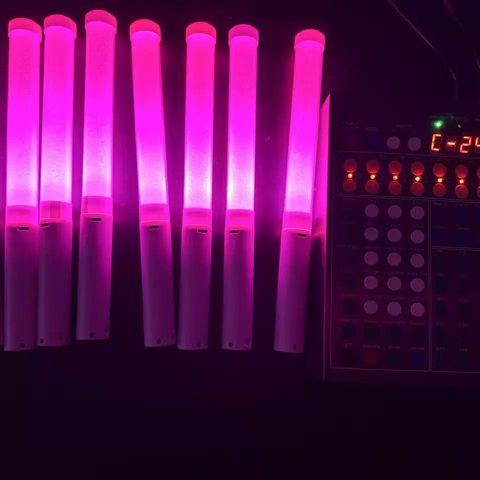 演唱会充电荧光棒USB充电循环使用夜光棒定制遥控中控应援荧光棒