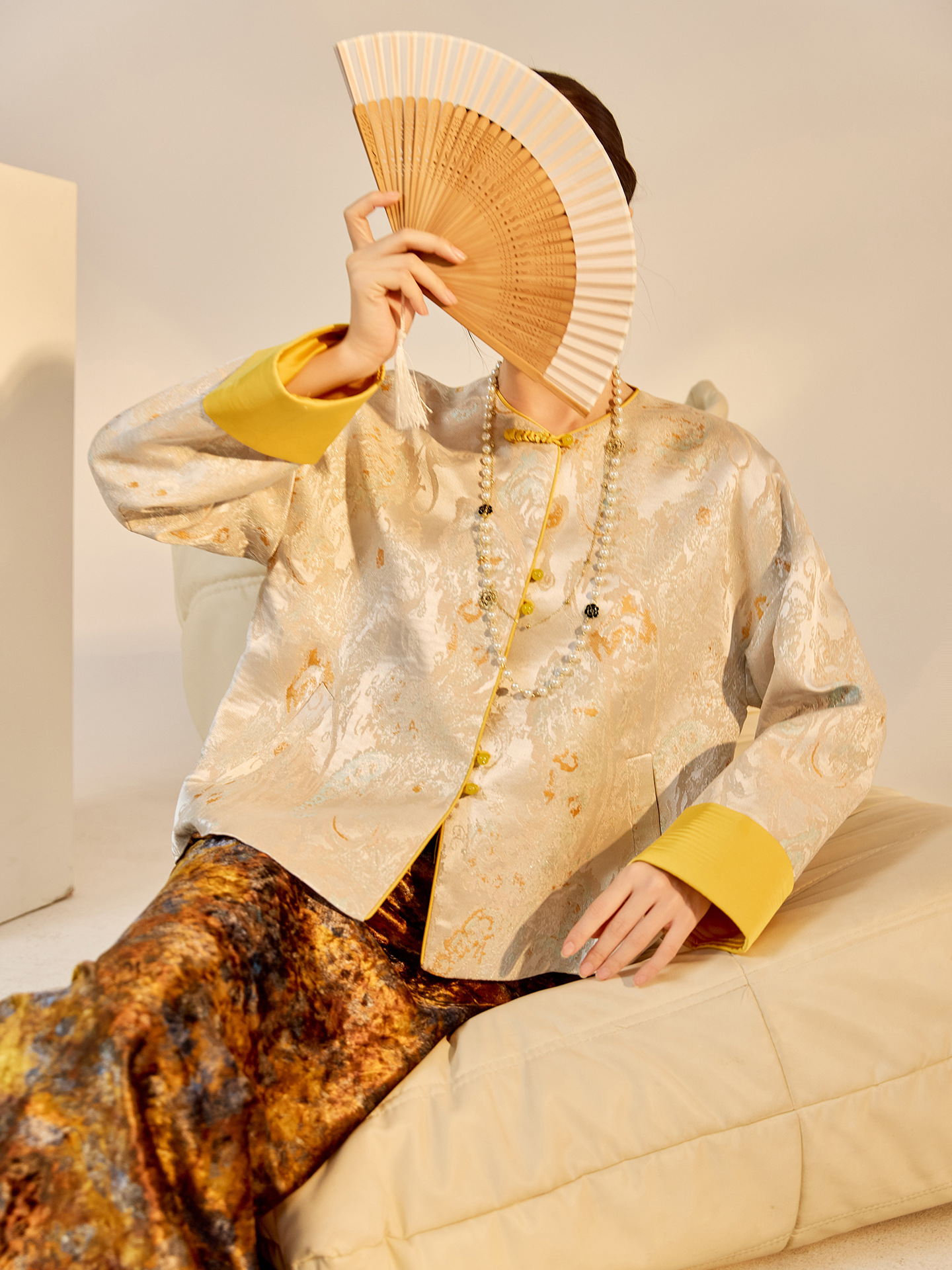 Áo khoác nữ kiểu Trung Hoa mới, chất liệu jacquard họa tiết nổi, phối khuy cài, form suông thu đông N9025 — Miju [phiên bản cotton], Hồng nhạt [phiên bản cotton], hồng nhạt, cơm cam
