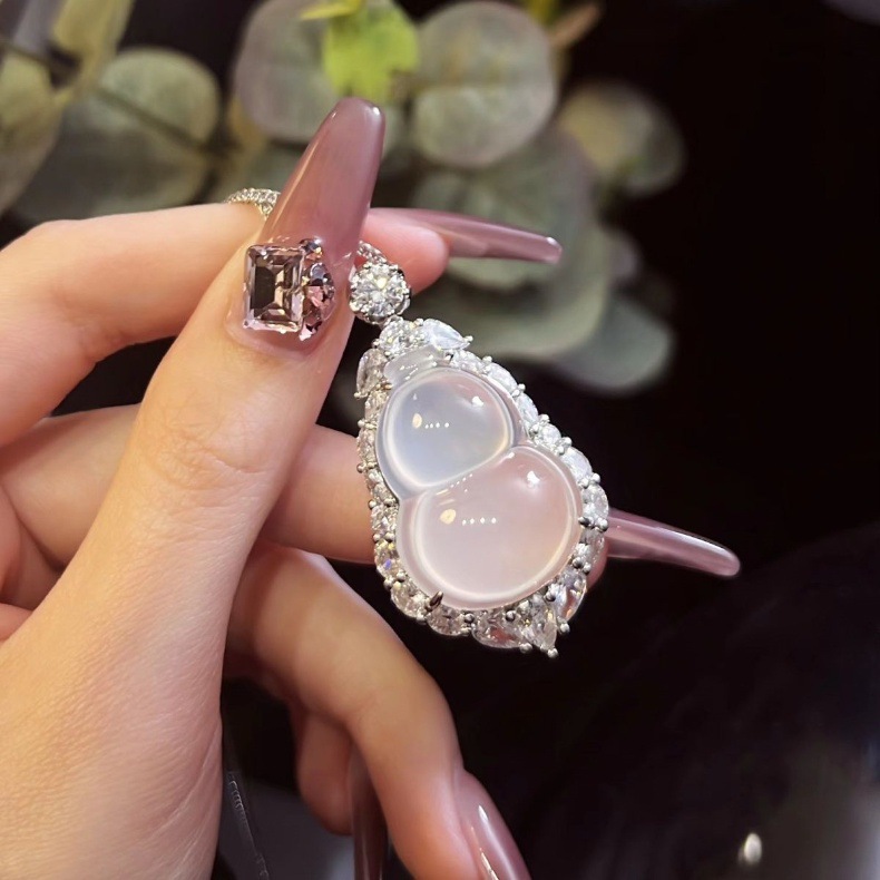 Mặt dây chuyền vòng cổ chalcedony bầu đá cao tự nhiên kiểu mới 2024 Fuluhao dát phong cách Trung Quốc mới — Bạc (bạc s925), Vàng 14k, Bạch kim, Vàng hồng chi tiết 4
