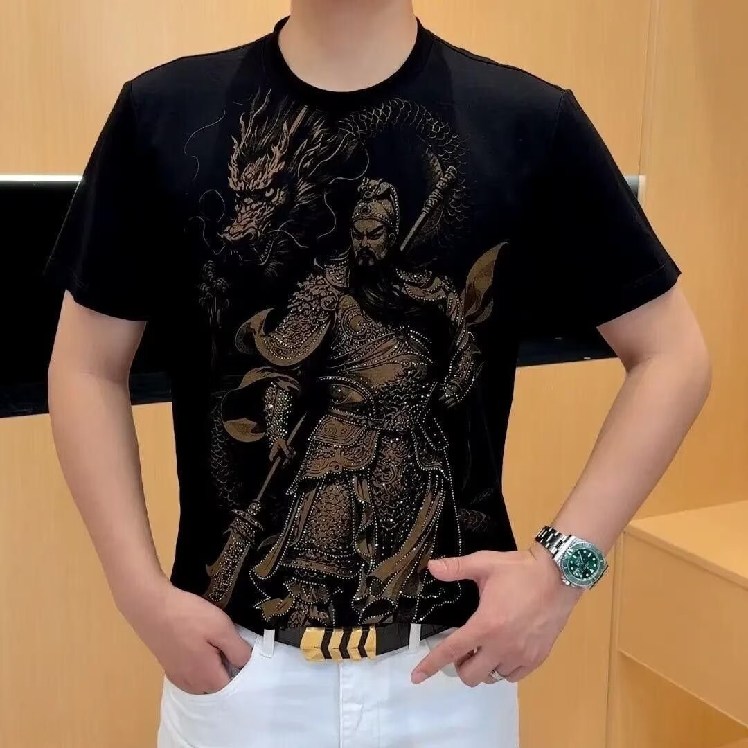 2026 verano nuevo hombre social hegemónico Guan Yu caliente taladro camiseta de manga corta hombre dragón volador en el cielo delgado tendencia de estilo libre