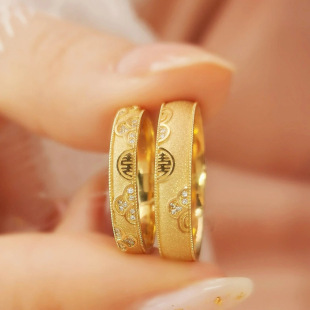 �ŷ��pϲ��H��ָһ��С�t��ͬ�����ϲ�֌����ɫ�_�ڿ��{�����l