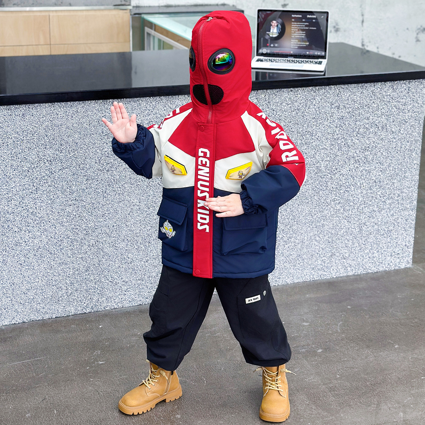 Boys' Ultraman Double-Light Velvet Hooded Jacket Winter New Style Kidsren's Cold-Proof Warm Cotton Jacket Soft, Lightweight and Trendy