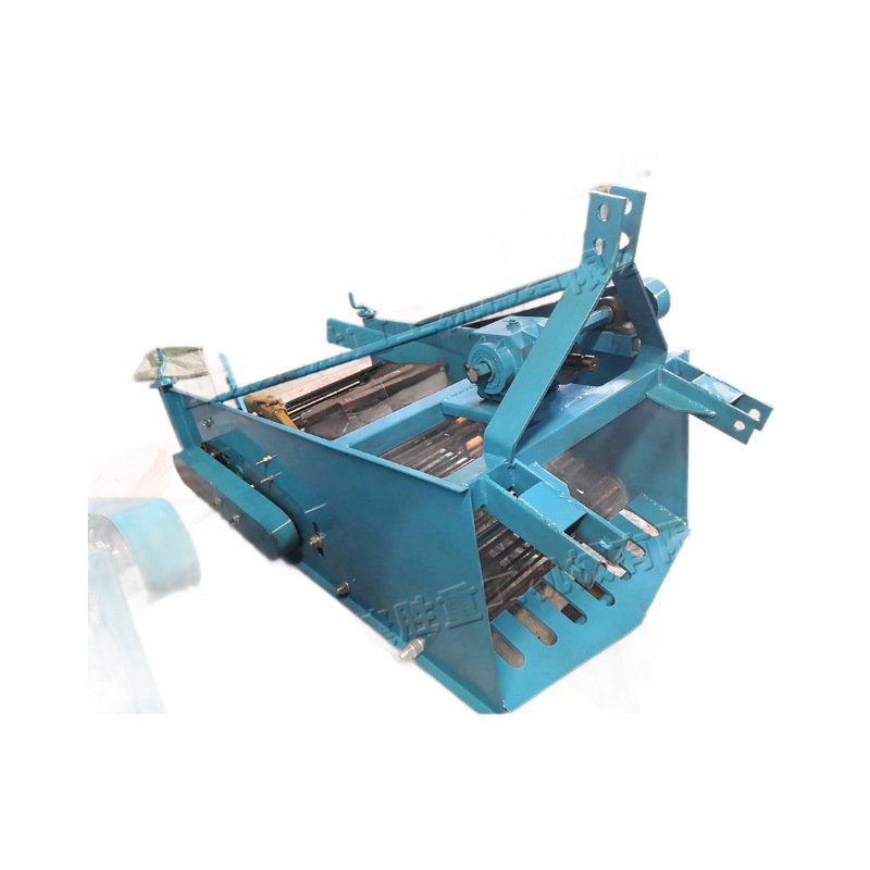 Pequeña máquina picadora de piedra de gestión pastoral, equipo de limpieza de piedra colgante trasera, máquina de carga automática de piedra de tamiz de suelo
