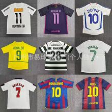 C罗梅西内马尔卡卡法国巴西巴萨桑托斯里斯本AC米兰足球复古球衣