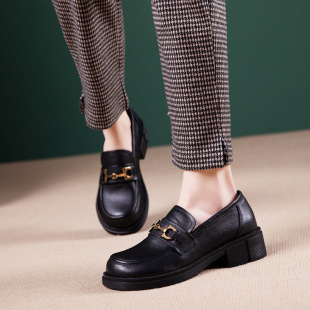 First-Layer Cowhide Loafers for Women, New Spring and Autumn Slip-On Genuine Leather Soft-Soled Casual Commuting Women's Small Leather Shoes