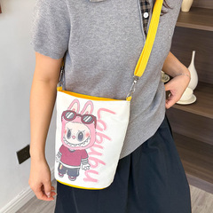 2025新款LBB水桶包可爱卡通少女单肩包时尚百搭潮流通勤斜挎背包