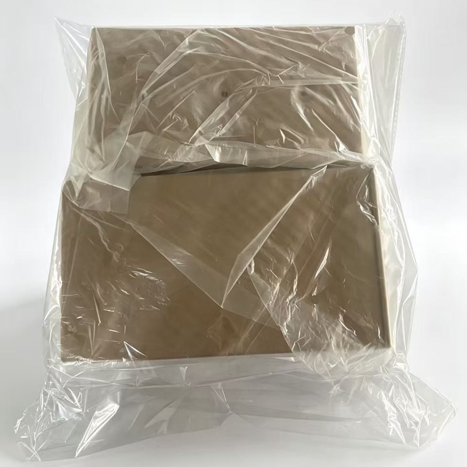 2 gold corrugated 450g toast boxes with lids (packaged in sealed bags)