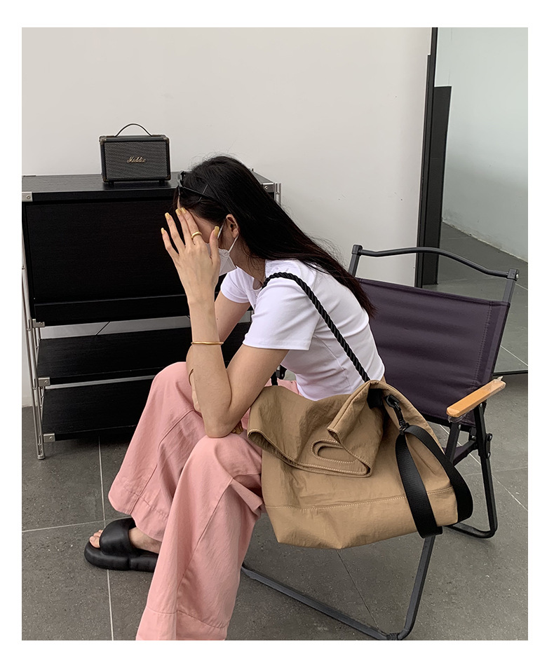 Casual bag women's trendy Oxford fabric large capacity single shoulder large bag wide shoulder strap simple woven tote bag_voghion.com