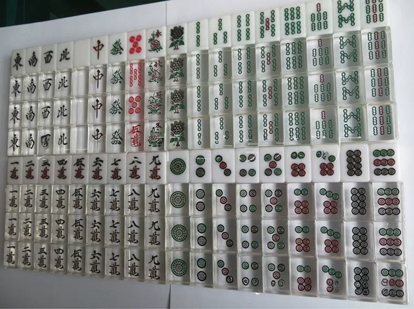 Spot Internet Celebrity Three-in-One Transparent Mahjong Japanese Mahjong Waxi Mahjong Laser Engraving Mini Mahjong