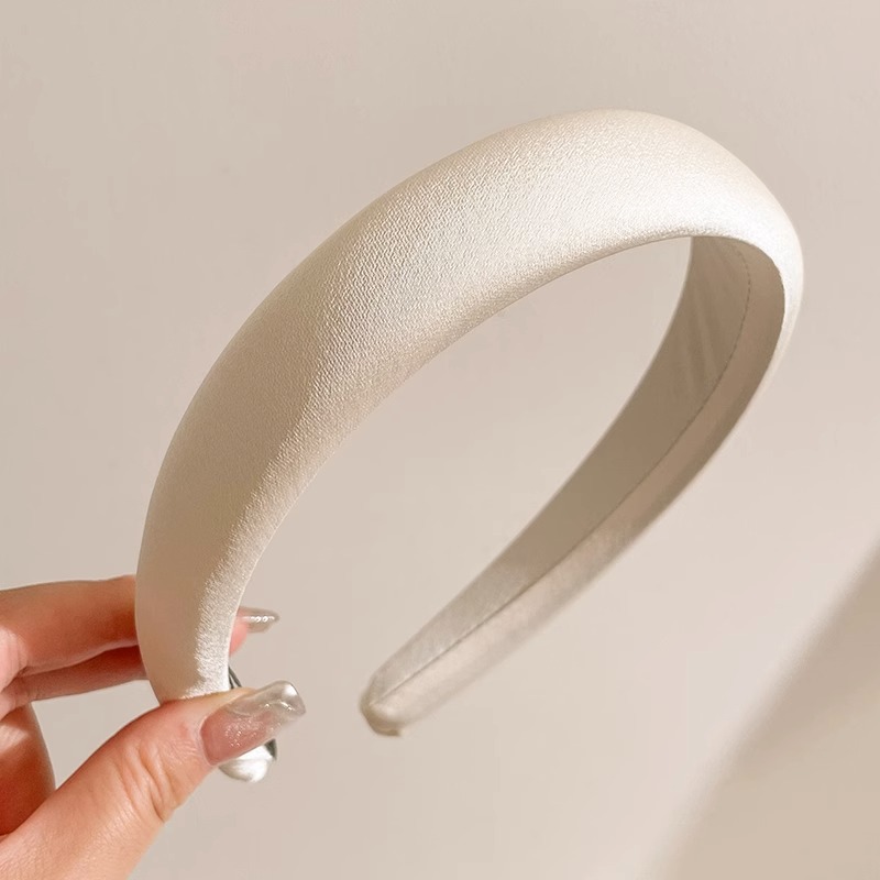 Otoño e Invierno Internet celebridad nueva diadema marrón femenino alto cráneo superior horquilla pelo de ala ancha pelo paquete presionando headwear lavado de cara diadema al por mayor