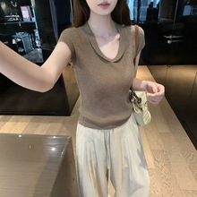 独特漂亮薄款针织衫女夏高级感翻领坑条短袖上衣修身显瘦休闲t恤