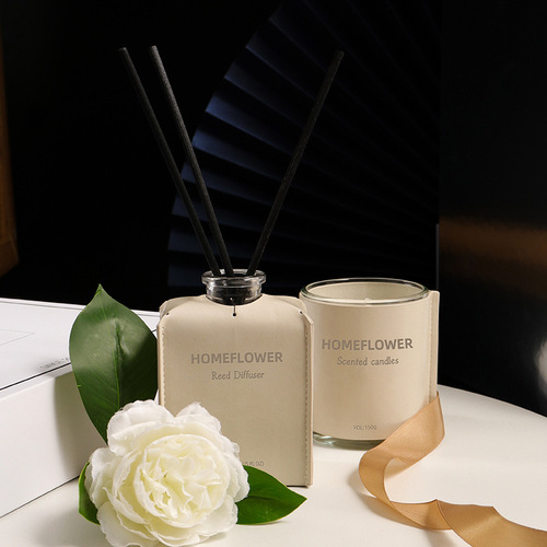 HomeFlower High-End PU Leather Candle Cup Aroma Gift Set with a Sense of Elegance, Perfect for Birthday Gifts