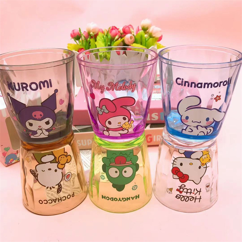 Acrylic cup