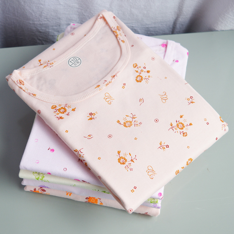 中高年のお母さんの秋の服の女性の純綿は綿のセーターの老人の中で高い襟の保温の綿の下着のワンピースの上着を肌着します。|undefined