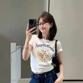 2026夏季新款卡通小猫雏菊印花白色短袖T恤女正肩半袖体恤衫上衣
