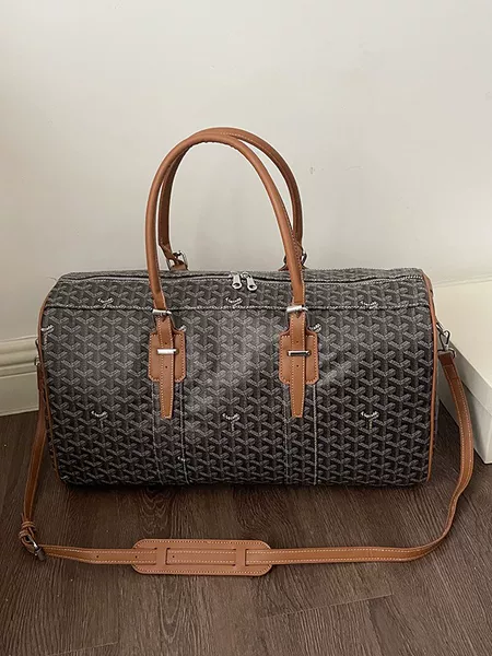 2026 New Dog-Tooth Pattern Large-Capacity Travel Bag, Unisex Crossbody Gym Bag, Suitable for Business Trips and Can Be Taken on Board