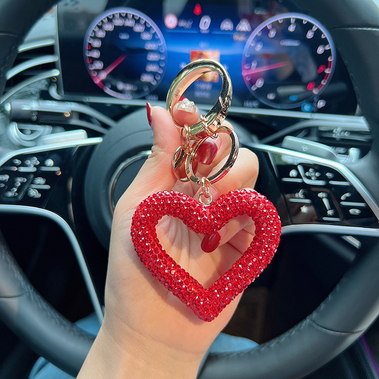 Corea del Sur diamante de barro de cerámica amor hueco colgante gran botón de diamante llavero de automóvil colgante de control remoto regalos de vacaciones
