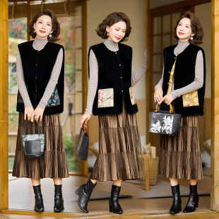 Mother's New Chinese Winter Vest Jacket Western Style New Middle-aged and Elderly Women's Autumn and Winter Fashion Vacants Velvet Vest
