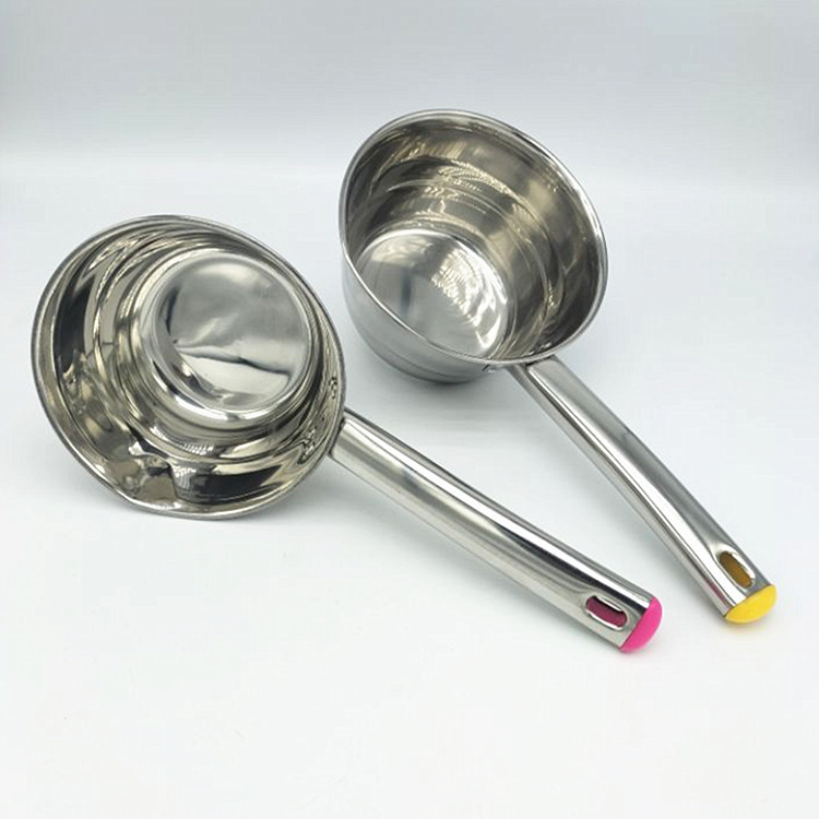 Thickened Stainless Steel Water Ladle with Hook, Colorful Handle, Thick Water Scoop with Spout, Kitchen Water Ladle with Water Outlet