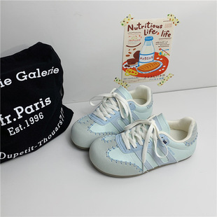 Ins Korean Style New Lightweight Retro German Training White Shoes Women's 2025 Spring Student Flat Casual Shoes Far Wave 2203