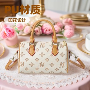Women's Bag Single Shoulder Versatile Handbag Vintage Floral Trendy Large Capacity Crossbody Bag Simple Versatile