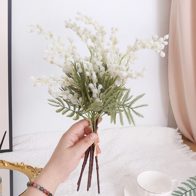 흰색-빔을 넣어