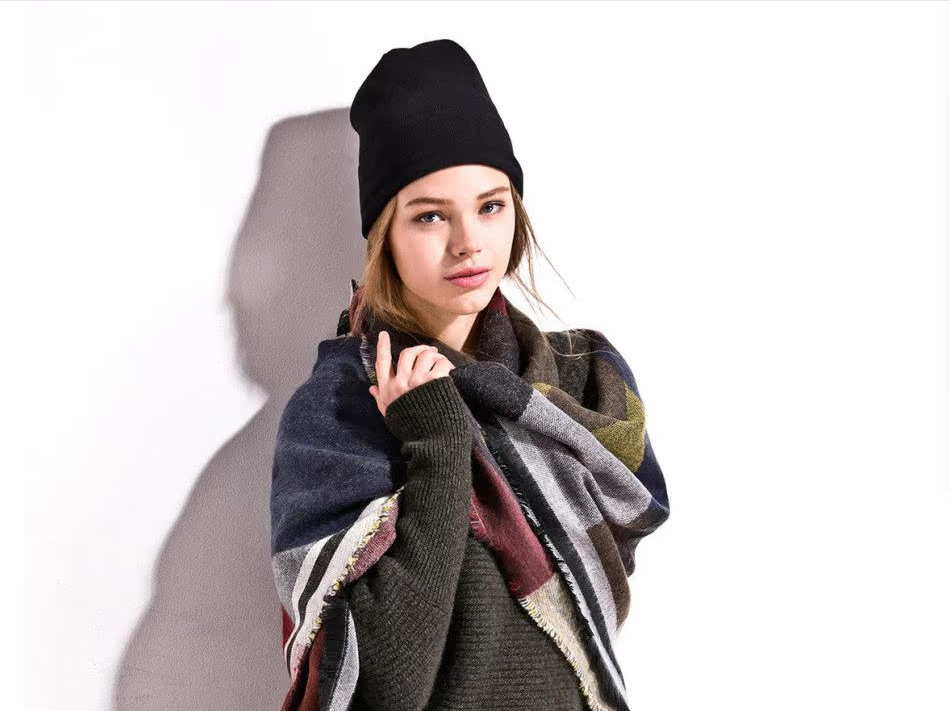 Unisex Jacquard geometric square shawl Square shawl Coloured geometric square soft shawl scarf_voghion.com