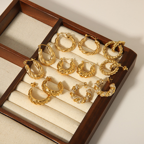 Cross-border European and American Twist Fashion Middle Ages Earrings for Women Simple Irregular Moon Retro Exaggerated Earrings and Earrings Wholesale