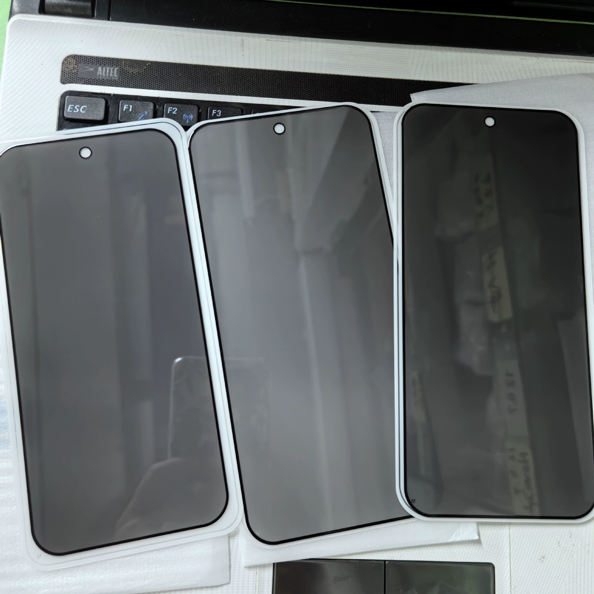 Пленка для защиты экрана для VIVO IQOO Z10X Tempered Film Z10 Turbo Pro+ Full Screen HD Антиотслеживание отпечатков пальцев для мобильного телефона
