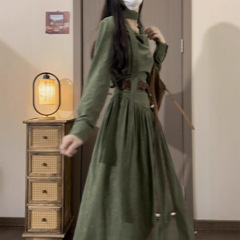 法式小个子绝美巨好看绿色长袖连衣裙子女2025新款早秋季穿搭长裙