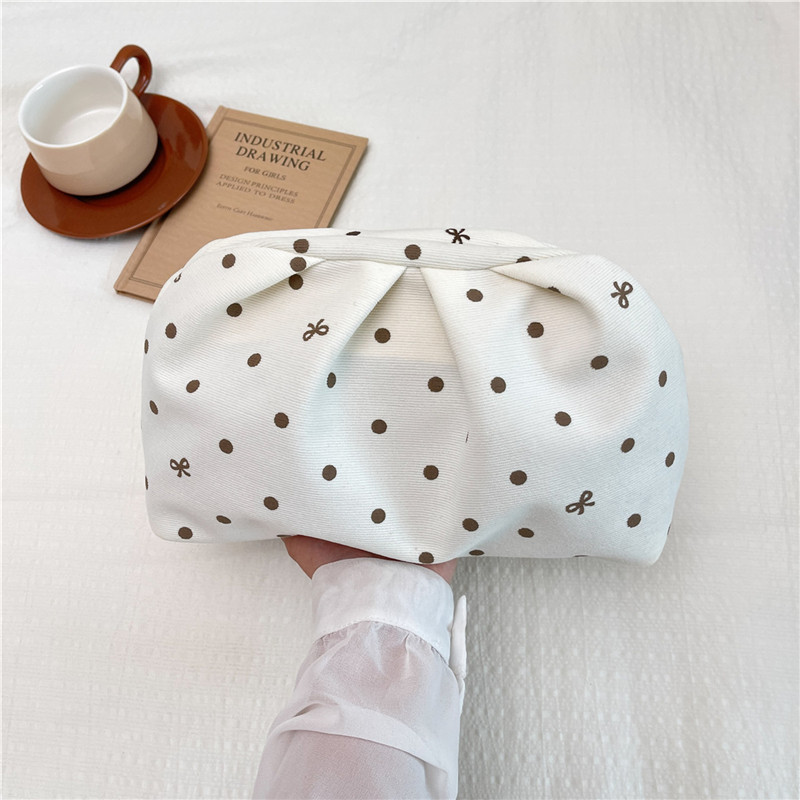 2026 punto de onda literatura y arte versátil estilo coreano de alta calidad estilo de moda de moda de chicas temperamento de compras versátil bolsa de mano