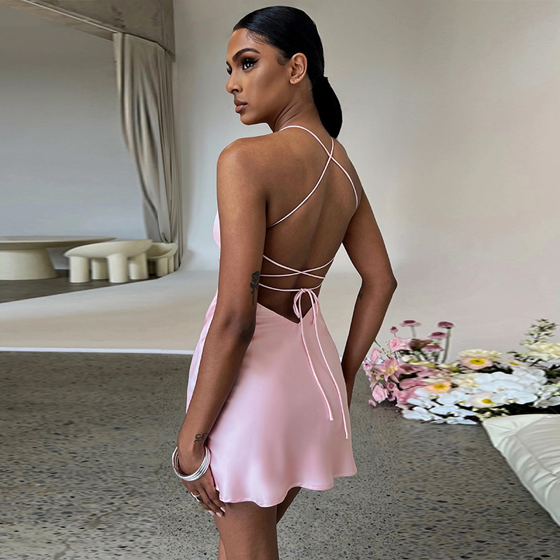 Elegant Dress Image 4