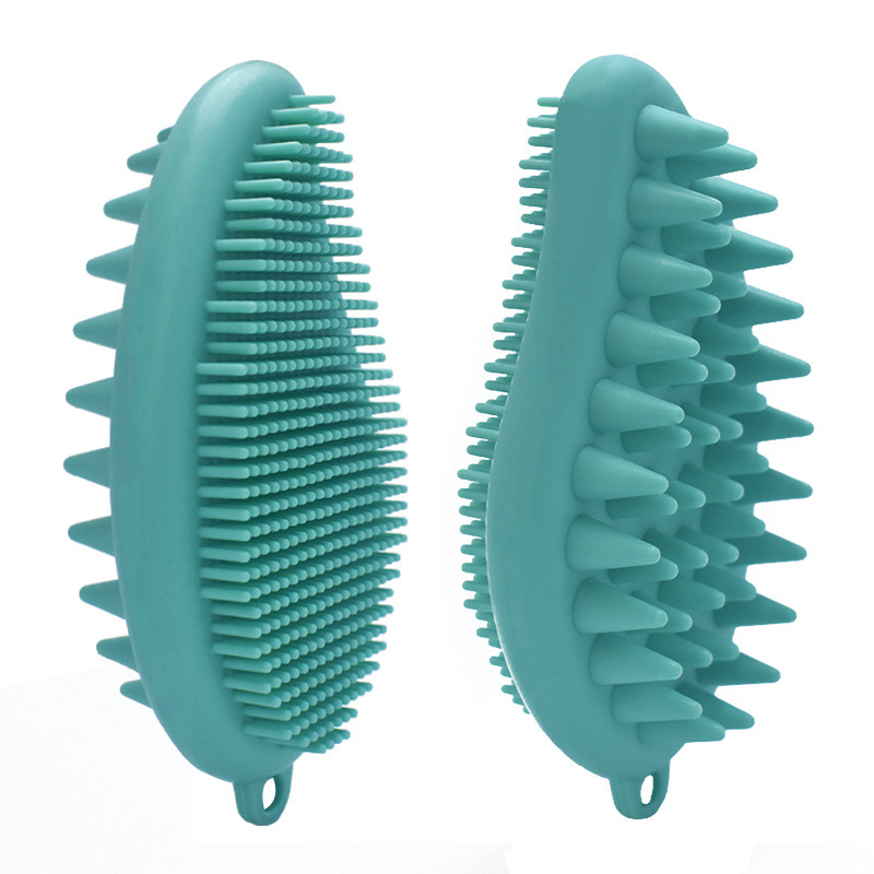 El artefacto de baño doméstico multifuncional cepillo de baño de silicona cepillo de lavado de cabello para niños en uno no daña la piel