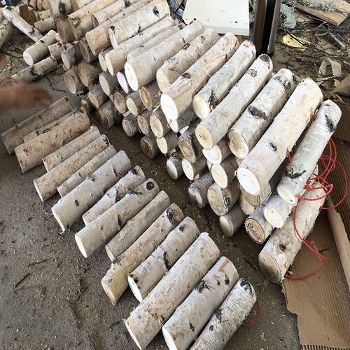 European-style yard wall guardrail fence outdoor outdoor garden flower bed fence log birch wood pile fence railing