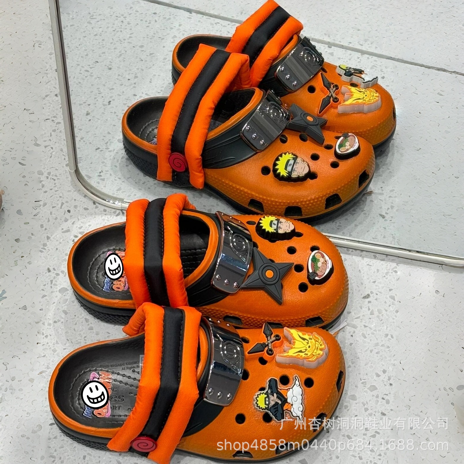 Naruto agujero accesorios zapatos agujero fuera de la ropa cómoda Hokage transpirable tendencia masculina y femenina de arena universal al por mayor